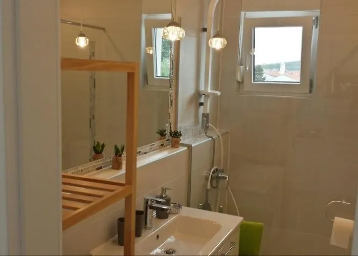 Apartman With A Parking Space - 11457